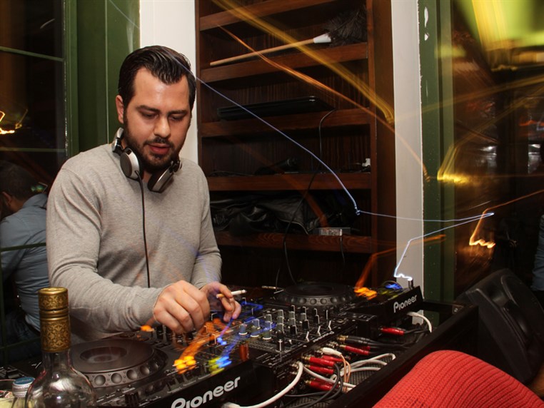 Bistrobar Live Dbayeh on Saturday Night